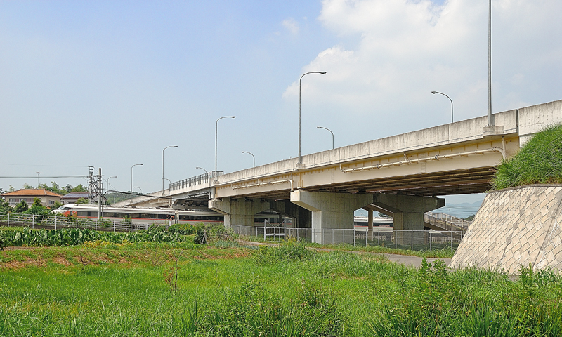 赤塚高架橋