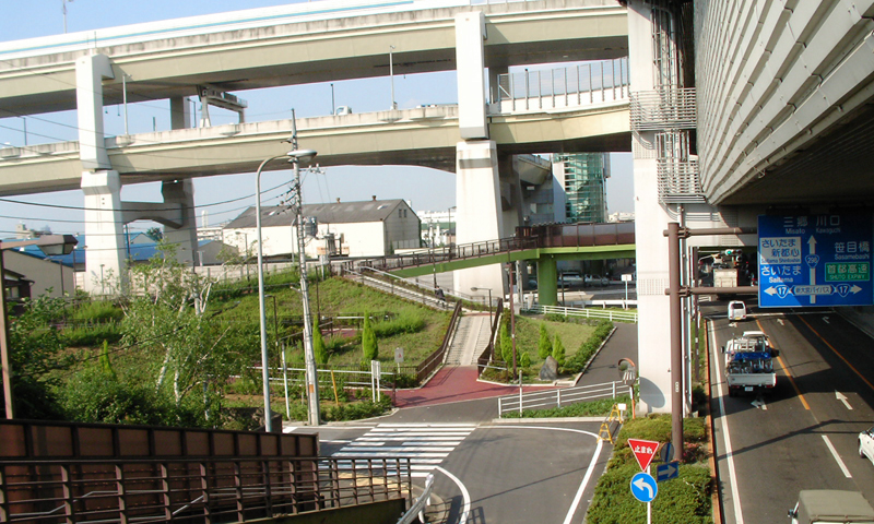 美女木緑化歩道